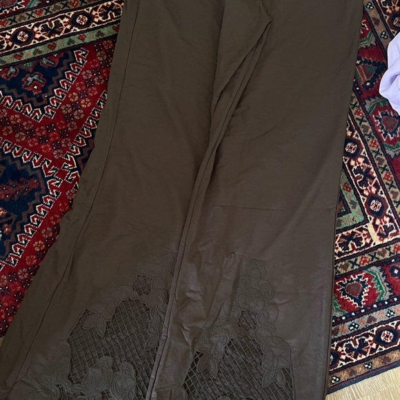 Pant with embroidered trim - Picture 4 of 5